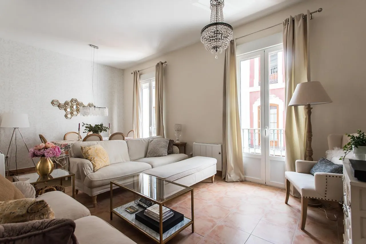 Boutike Apartments Sevilla 0*,  España